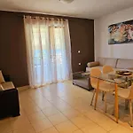 公寓 Corfu Menigos 23 格利法达
