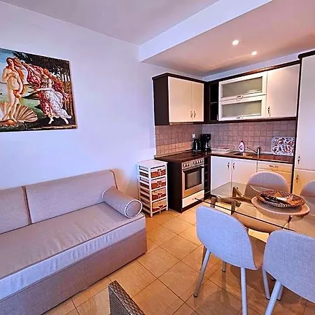Apartment Corfu Menigos 23 *