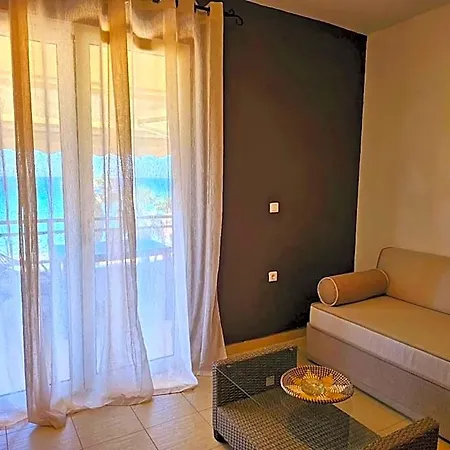 Apartment Corfu Menigos 23 *